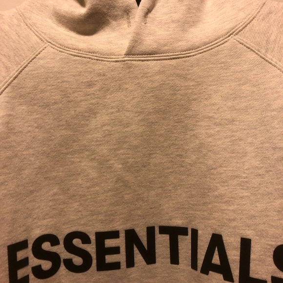 Essential hood - Picture 8 of 8